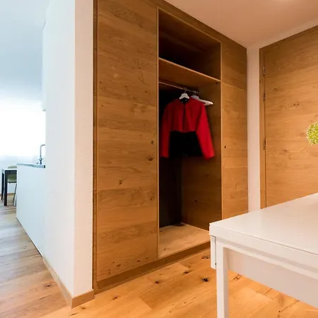 Montela & - Saas-Grund