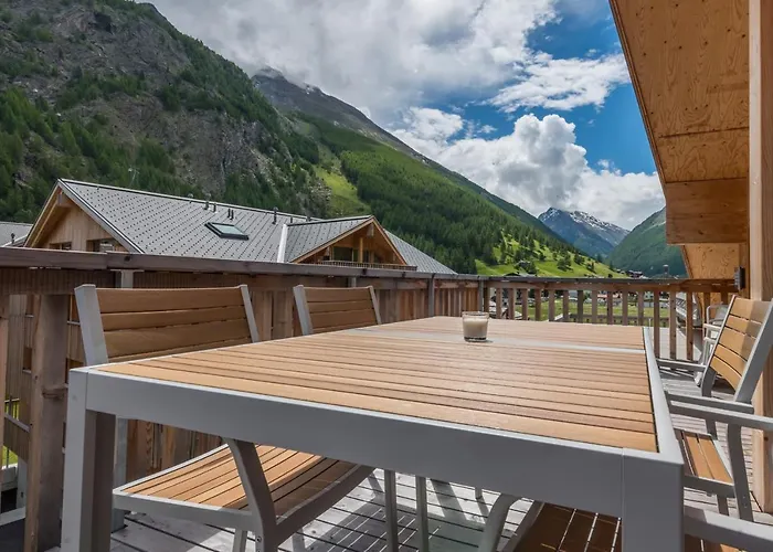 Montela & - 4* Saas-Grund