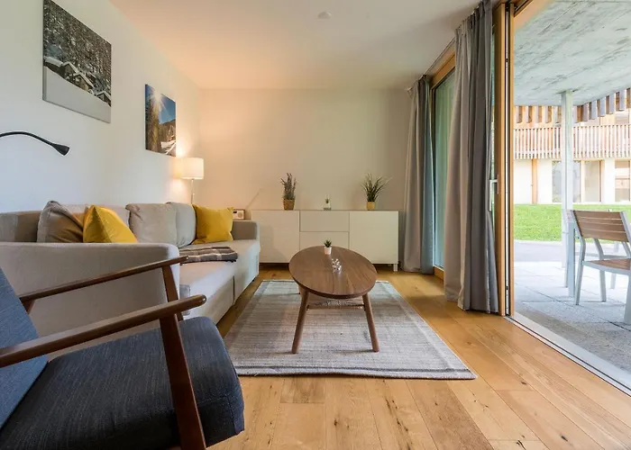Montela & - Hotell Saas-Grund