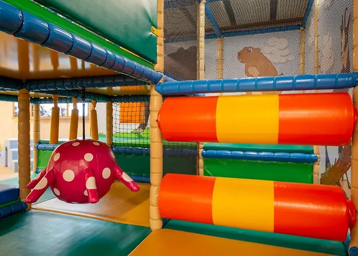 Montela & - Hotel 4*