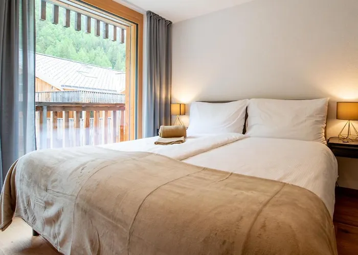 Montela & - Hotel