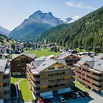 Hotel Montela & - Saas-Grund