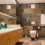 Hotel Montela & -