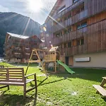 Hotel Montela & -