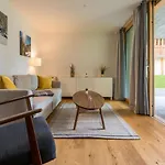 Montela & - Hotel Saas-Grund